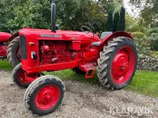 Veterantraktor Nuffield 10/60 D