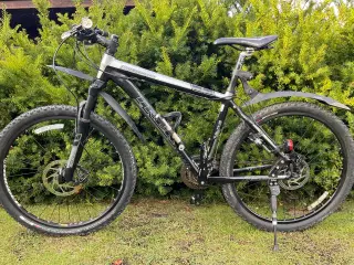 Trek mountain bike.