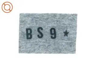 Plastic tal og bogstav (str. 3 x 2 cm)