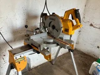 Kapsav DeWalt