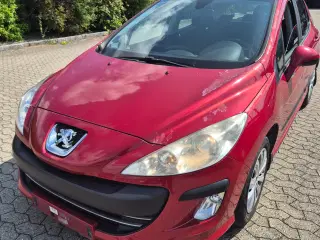 Peugeot 308 1.6 hdi 2010