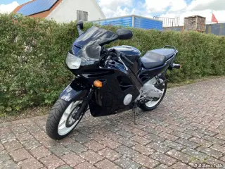 Honda CBR 600 F