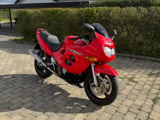 Suzuki gsxf 600