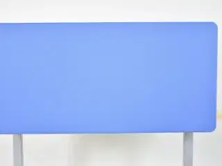 Lintex bordskærm i blå, inkl. 2 sorte beslag