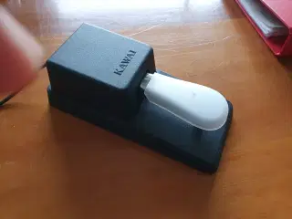 Kawai F-10H sustain pedal