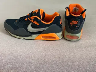Nike sko str 44