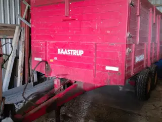 Baastrup 7 TONS med bremser, boogie