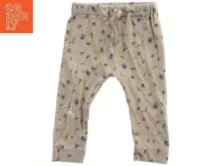 Babybukser med mønster fra Name It (str. 80)
