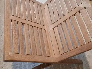Tidsskrifts holder i træ
