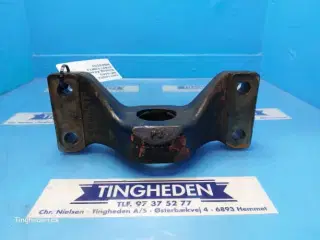 Massey Ferguson 6465 Beslag 3784713M13