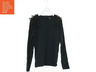 Sort bluse med blonder fra Name It (str. 152)
