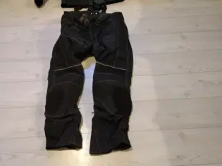 MC dragt Cordura