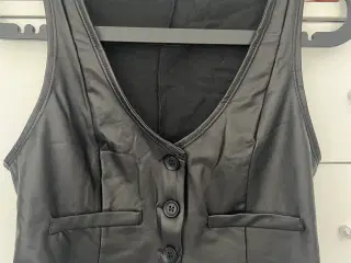 Vest - ny