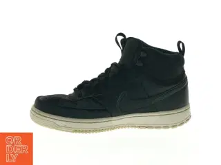 Vintersneakers fra Nike (str. 41)