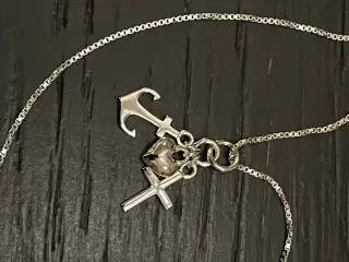 Tro, håb & kærlighed vedhæng m. Kæde