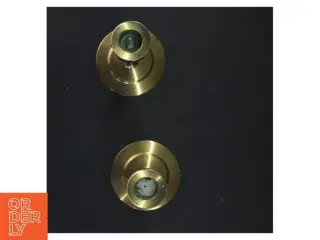 Guldfarvede lysestager (str. 21 cm)