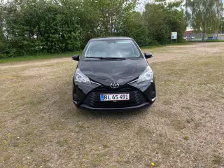 Toyota Yaris 1,0 VVT-i T2