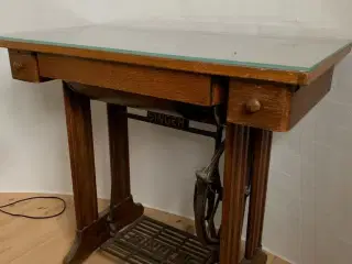 Singer symaskinebord fra 1930erne