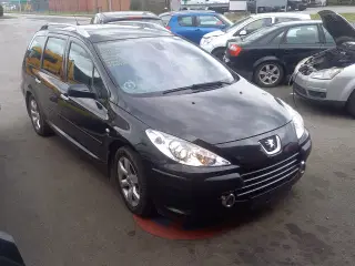Fin 7 personers peugeot 307 2.0 benzin 