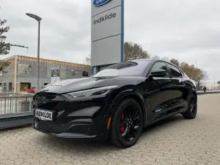 Ford Mustang Mach-E 75 Premium Standard Range AWD