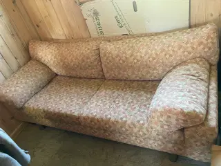 Sofa kan afhentes