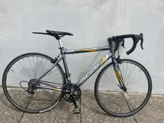 Giant racer cykel grå medium
