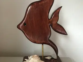 Utrolig flot håndlavet/skåret fisk
