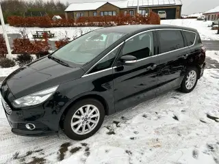 Ford S-MAX 1,5 SCTi 160 Titanium