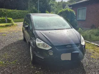 Ford S max 