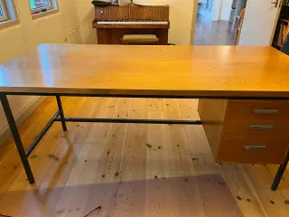 Skrivebord Retro, kæmpestort