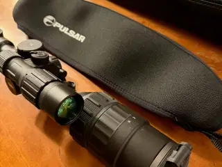 Pulsar Digex C50, Natkikkert