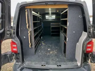 Vw Transporter 2,0 TDI . 140 HK DSG
