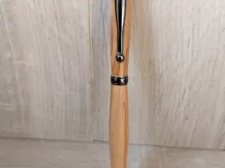 Hånddrejet kuglepen 