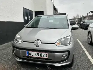 VW MOVE UP! - LAV KM