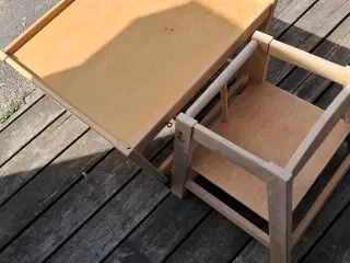 Højstol  med bord
