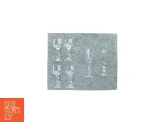 Holmegårds glas fra Holmegaard (str. 3 x 13 x 5)