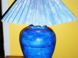 Blå gulvlampe