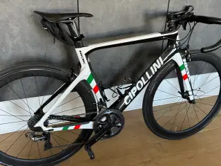 Cippolini NK1K Str. 54 Dura Ace (Carbon hjul + eks