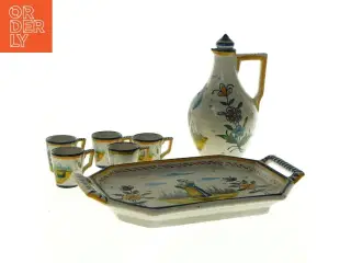 Fransk fajance service fra Quimper (str. 24 x 16 cm - 3 x 4 cm)