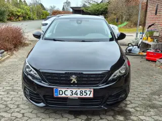 Peugeot 308 1,5 BlueHDi 130 Style SW