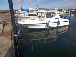 Bella 570c velholdt allround kabinebåd
