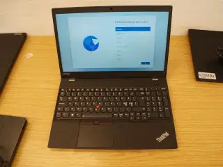 Computer LENOVO TP00104C