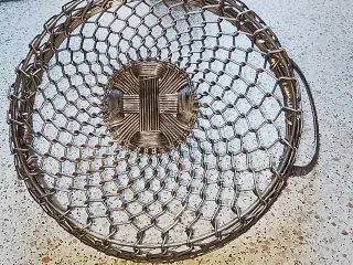Metal kurv