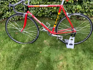 Vintage Team Raleigh racer