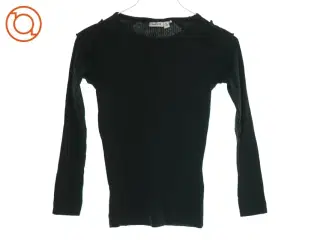 Bluse fra Name it (str. 110)