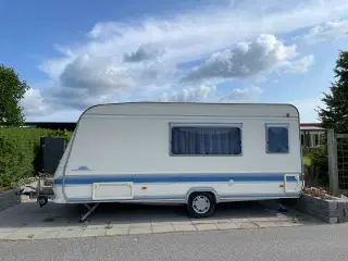 Adria Unica 462 med fortelt