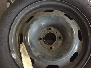 Peugeut fælge med 80% dæk