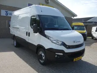 Iveco Daily 3,0 35C18 12m³ Van AG8