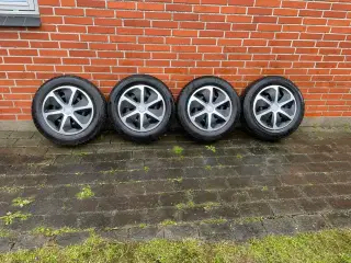 4x108 15”Peugeot/Citroën vinterhju med Conti dæk