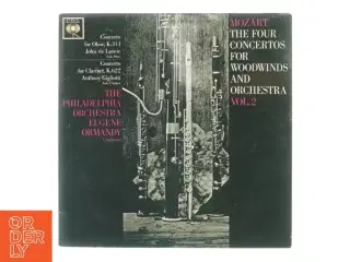 Mozart, The four concertos for woodwinds and orchestra, vol 2 fra Cbs (str. 30 cm)